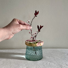 Load image into Gallery viewer, Floral "Frog", lid for arranging flowers, made of paper clay
