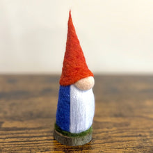 Load image into Gallery viewer, Trygg, The Traditional Gnome