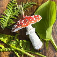 Load image into Gallery viewer, Amanita Muscaria Toadstool Ornament