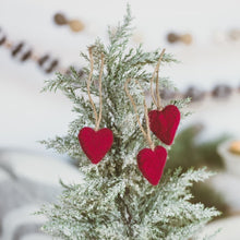 Load image into Gallery viewer, Felted Heart Ornanents