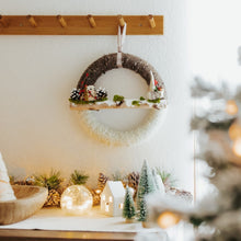 Load image into Gallery viewer, Winter's Morning Wreath