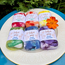 Load image into Gallery viewer, Colorful and Ecofriendly Felted Soap