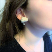 Load image into Gallery viewer, Rainy Day Earrings