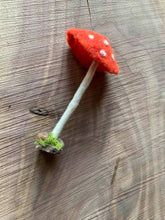 Load image into Gallery viewer, Felted Forest Toadstool