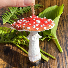 Load image into Gallery viewer, Amanita Muscaria Toadstool Ornament