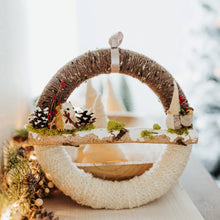 Load image into Gallery viewer, Winter&#39;s Morning Wreath