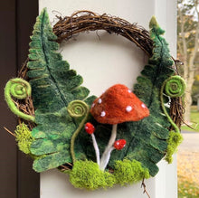 Load image into Gallery viewer, Forest Fern Wreath