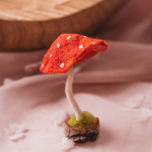 Load image into Gallery viewer, Felted Forest Toadstool